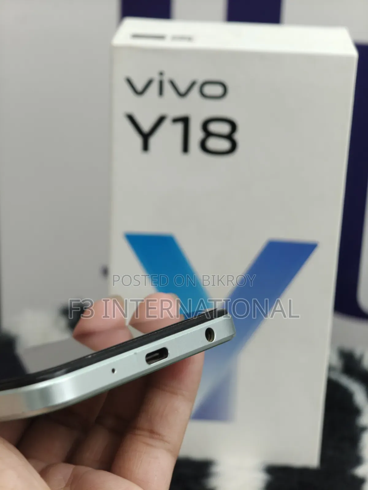 Vivo Y18 128 GB White