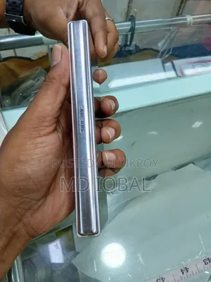 Samsung Z 16 GB Gray