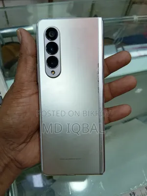 Samsung Z 16 GB Gray