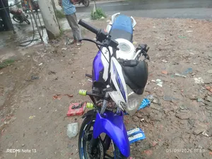 লিফান ১৫০সিসি ২০১৫ হোয়াইট