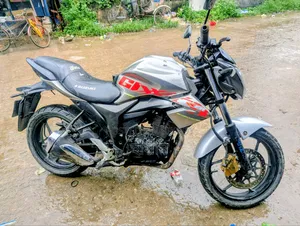 Suzuki Gixxer 2017