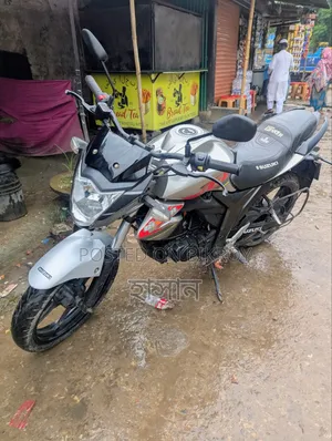 Suzuki Gixxer 2017