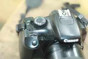 Canon 1100D With 75-300mm Zoom Lens
