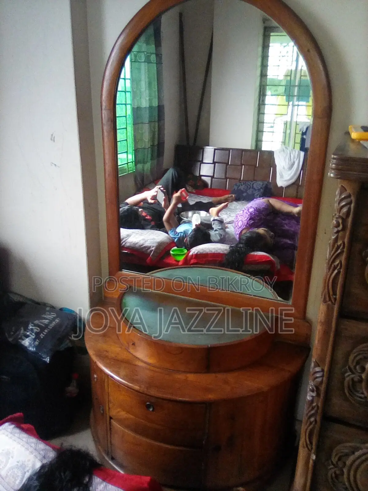 Dressing Table