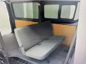 Toyota HiAce 2021 Black