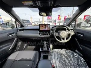 Toyota Corolla Cross 2026 Gray