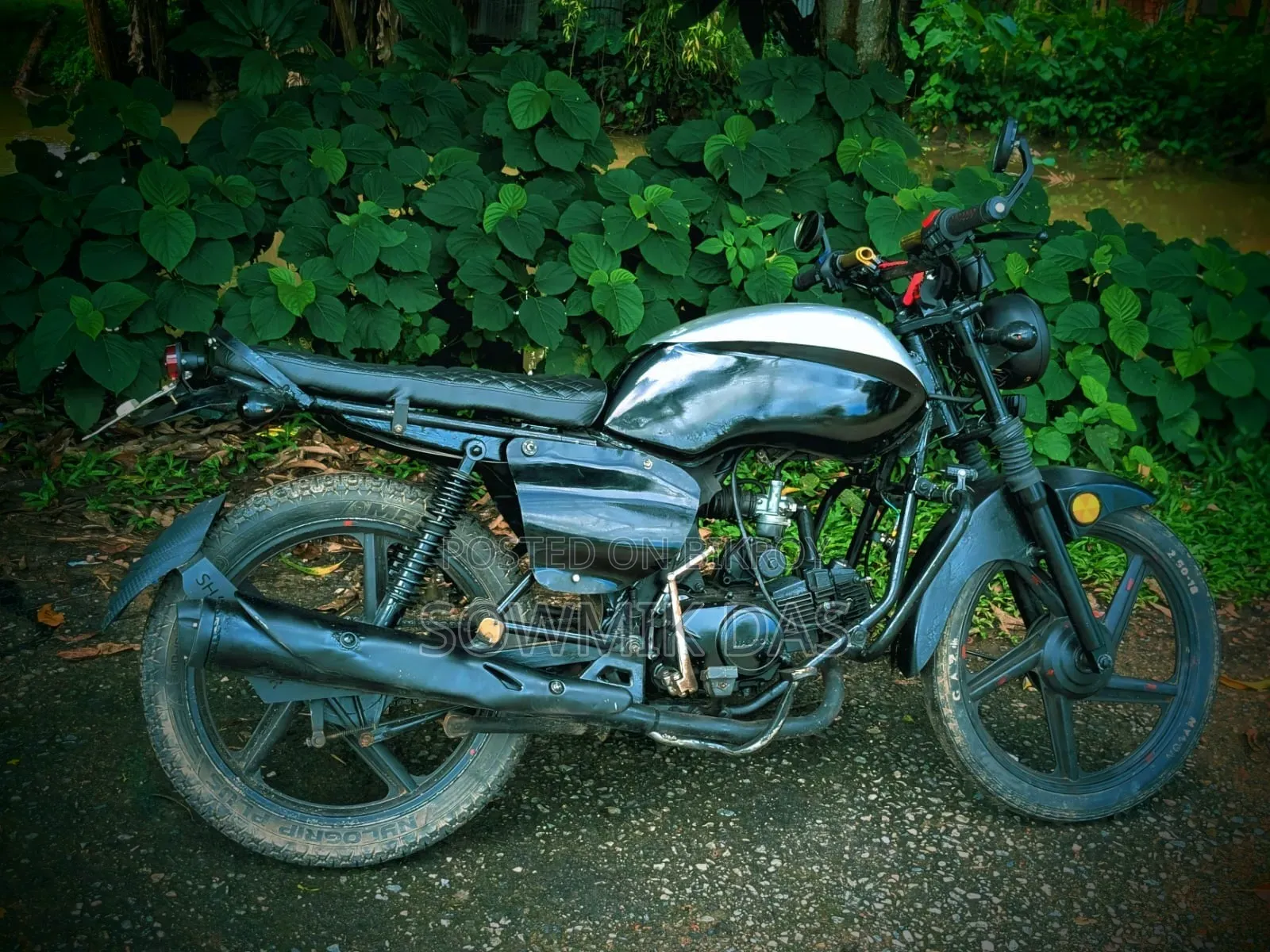 Walton Cruize 2010 Black