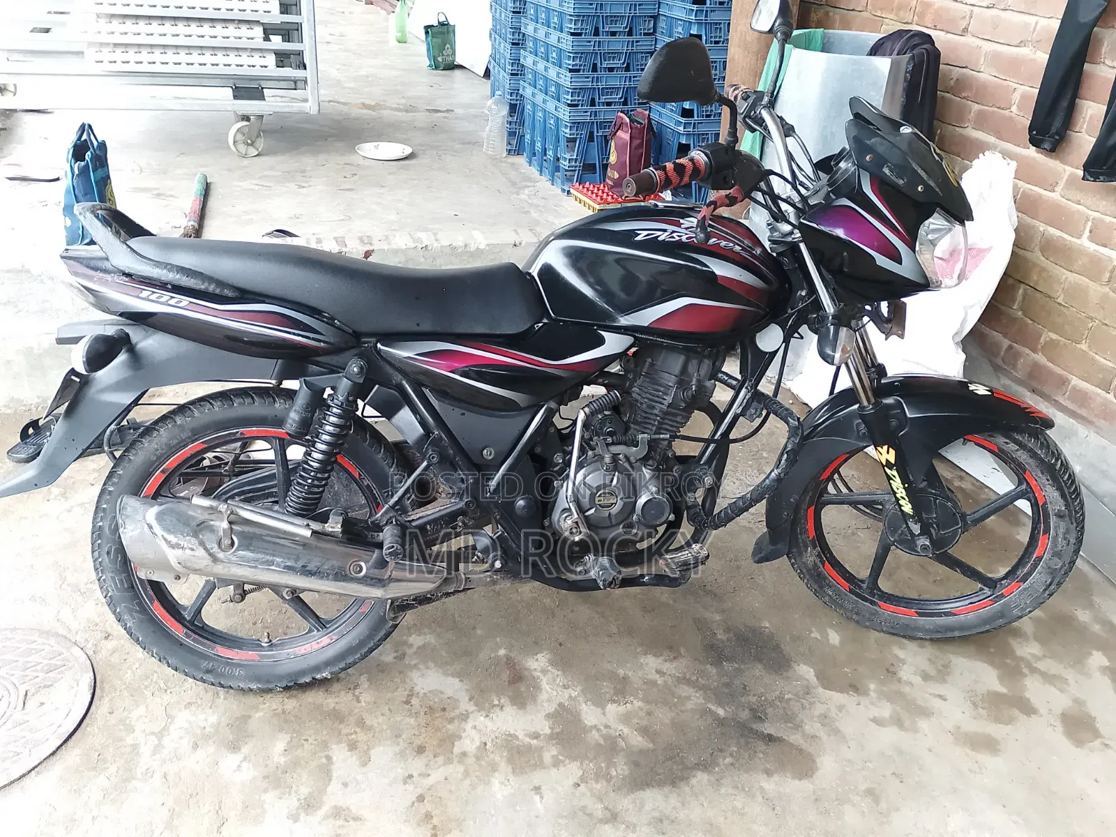 Bajaj Discover 100 2012 Black