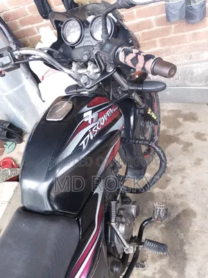 Bajaj Discover 100 2012 Black
