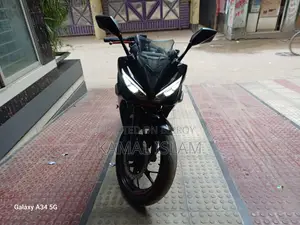 হোন্ডা সিবিআর ২০১৮ কালো