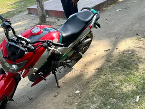 TVS Apache RTR 160 4V 2021 Red