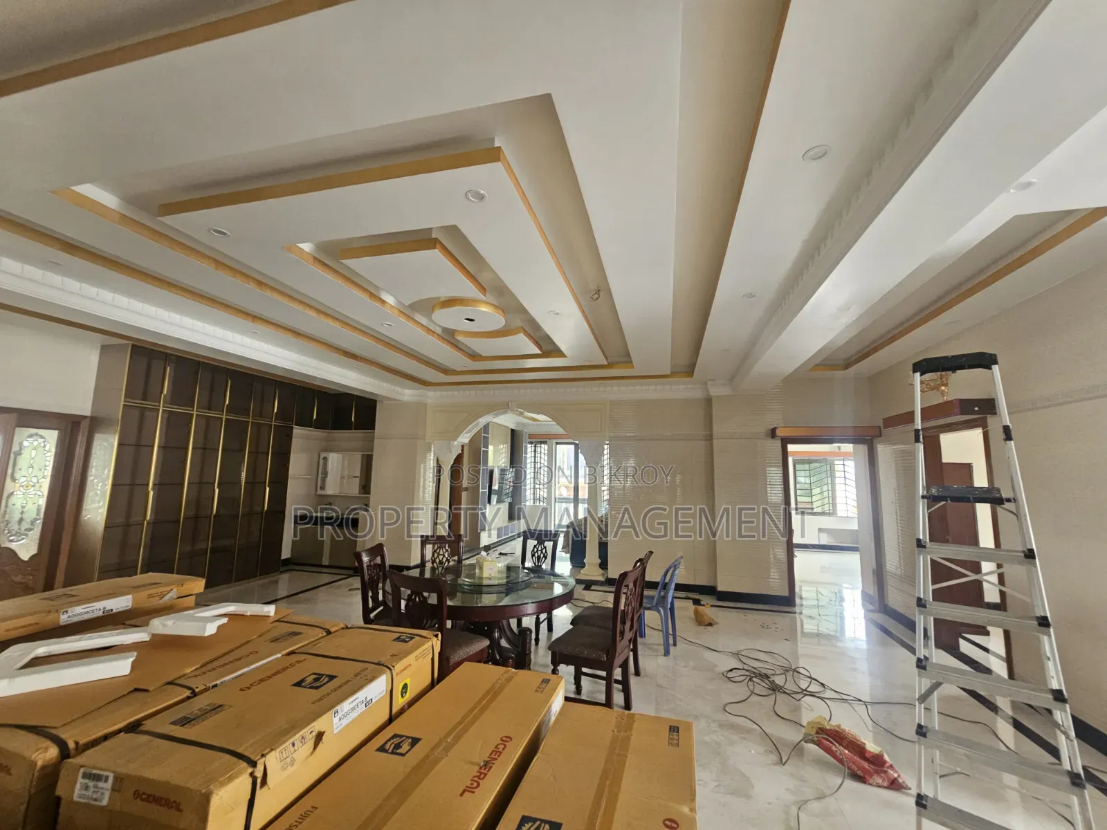 Un Furnished Office Space Ren Gulshan
