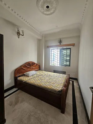 Un Furnished Office Space Ren Gulshan