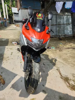 Suzuki Gixxer SF 2025 Orange