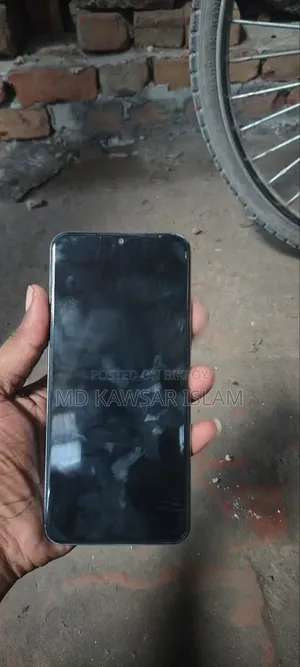 Vivo Y21 64 GB White