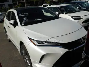 Toyota Harrier 2022 Pearl