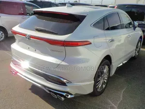 Toyota Harrier 2022 Pearl