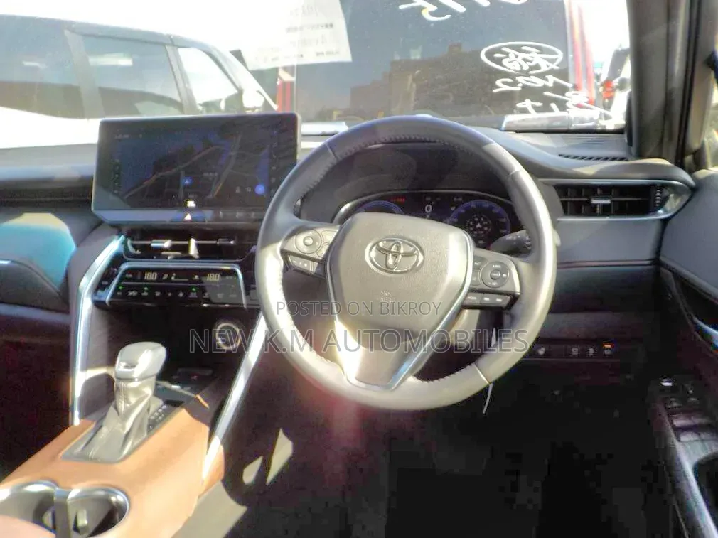 Toyota Harrier 2022 Pearl