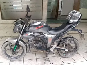 Suzuki Gixxer 2015 Gray
