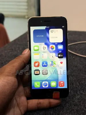 Apple iPhone SE (2022) 64 GB