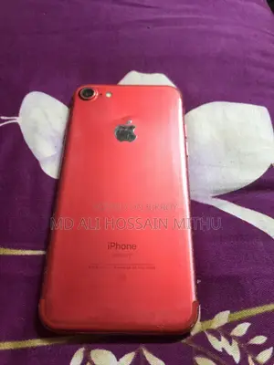Apple iPhone 7 32 GB Red