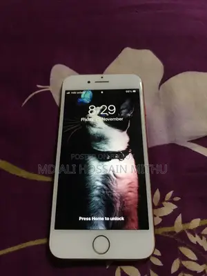 Apple iPhone 7 32 GB Red