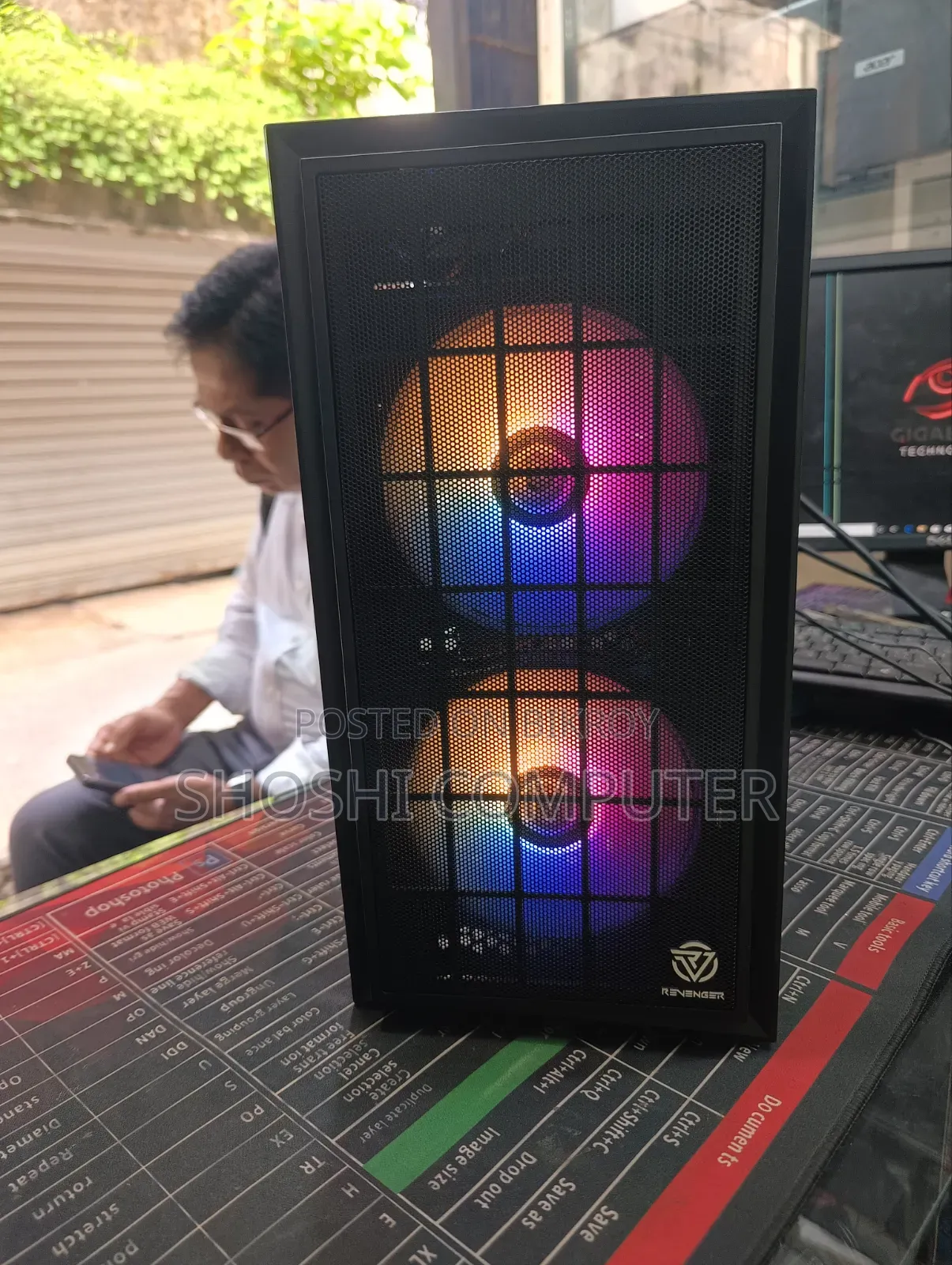 Gigabyte GA-H110MSTX-HD3-ZK 8GB Intel Core I5 SSD 128GB