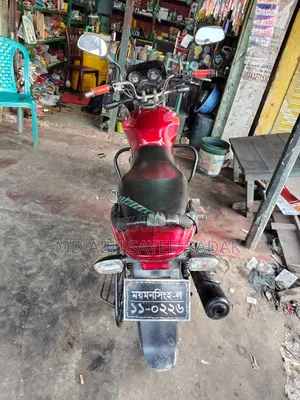 Bajaj Discover 135 2009 Red
