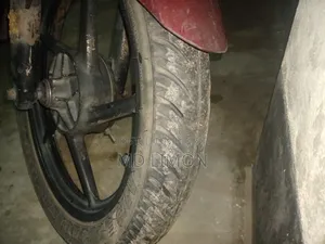 Bajaj Discover 100 2010 Red