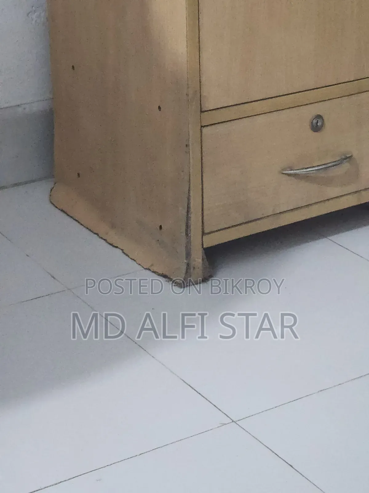 Computer Reading Table