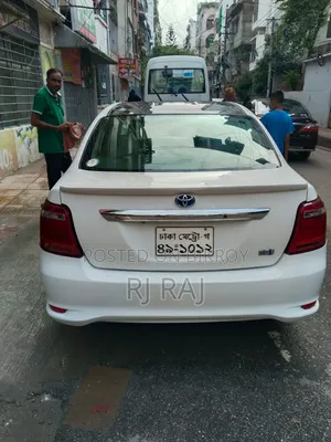 Toyota Axio 2016 White