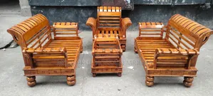চিটাগাং সেগুন কাঠ সোফা ২*২*১.