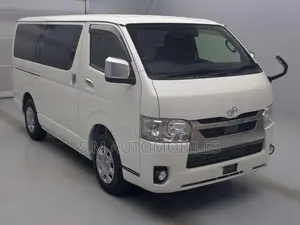 Toyota HiAce 2021 Black