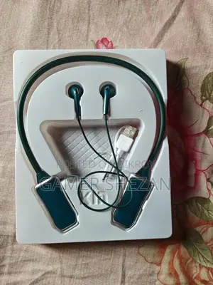 Kin Kl50 Neckband ( Brand New)