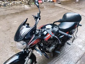 Bajaj Discover 125 2017