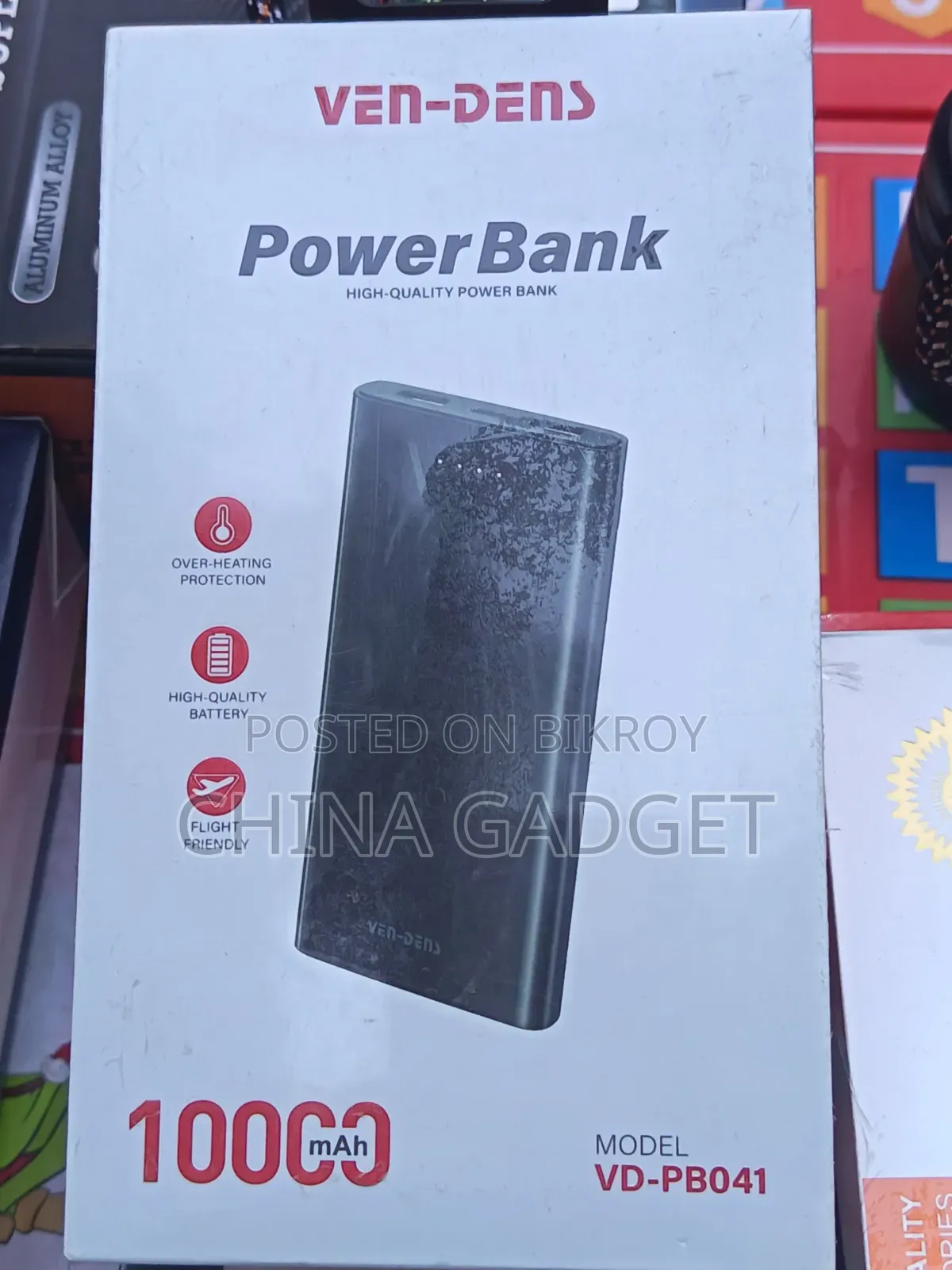 ১০০০০mah পাওয়ার ব্যাংক