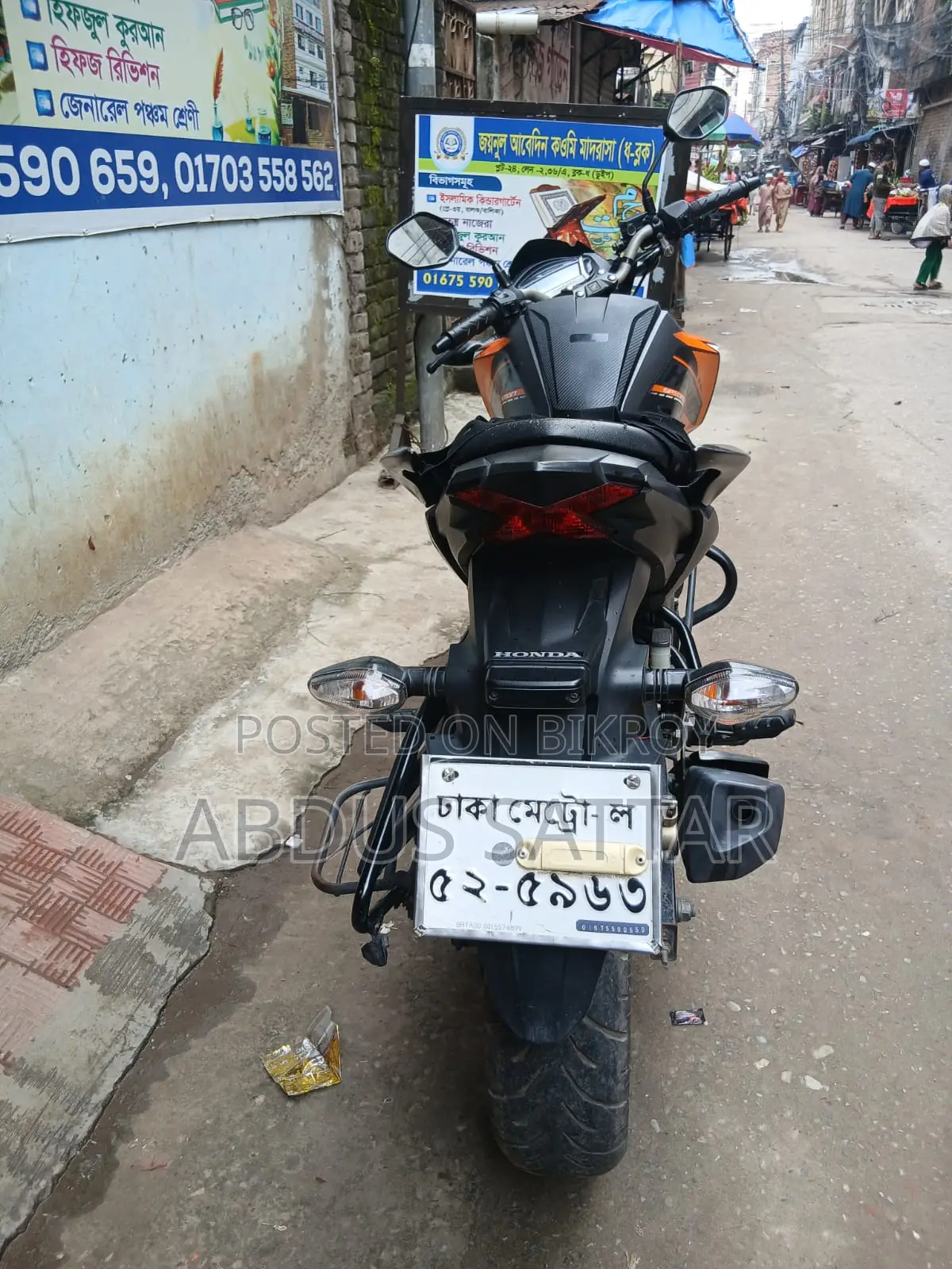 হোন্ডা হর্নেট ২০২১ কালো