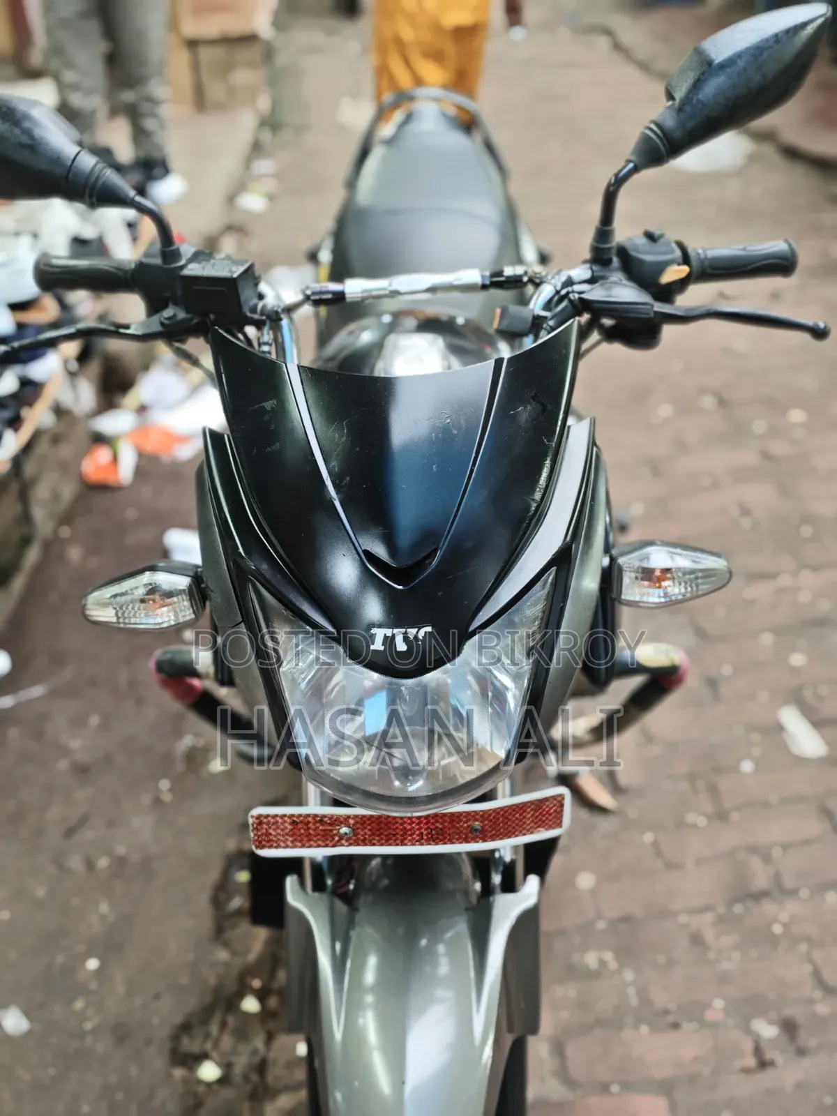 TVS Stryker 125 2023 Yellow