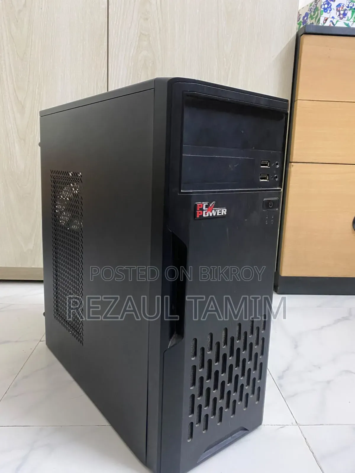 Desktop Computer HP Pro 200 G9 16GB Intel Core i3 SSD 1TB