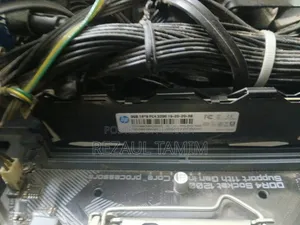 Desktop Computer HP Pro 200 G9 16GB Intel Core i3 SSD 1TB