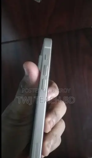 অ্যাপল আইফোন ১২ ১২৮ জিবি সাদা