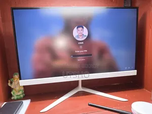 Desktop Computer 8GB AMD Ryzen 5 SSD 512GB