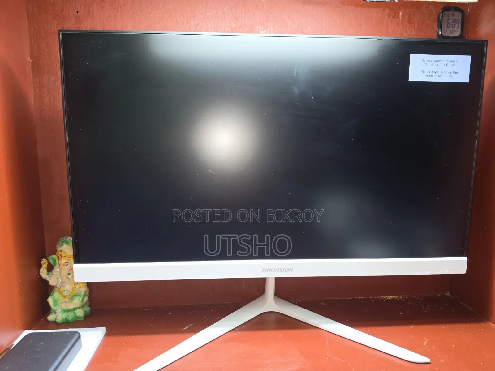 Desktop Computer 8GB AMD Ryzen 5 SSD 512GB