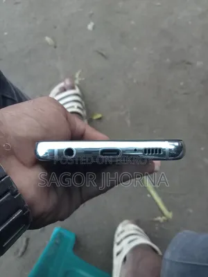 Samsung Galaxy S10 128 GB Gold