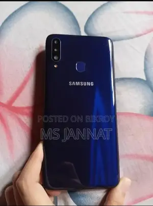 স্যামসাং গ্যালাক্সি এ২০ ৩২ জিবি নীল