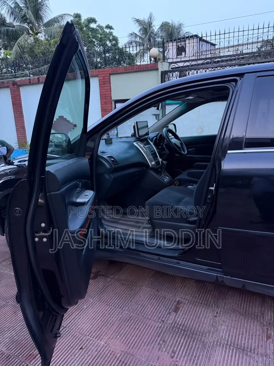 Toyota Harrier 3.0 V6 4WD 2005 Black