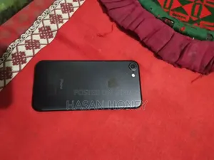 Apple iPhone 7 32 GB Black