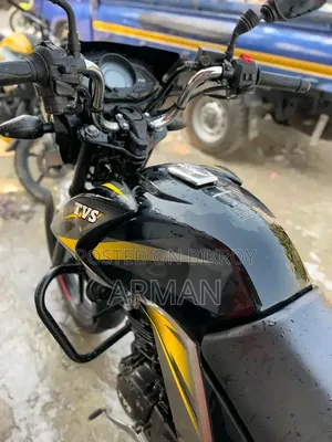 New Aprilia CAFE 2026 Yellow