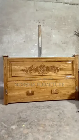 চিটাগং সেগুন কাঠের খাট বিক্রয় করা হবে