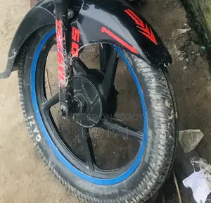 Bajaj Discover 100 2013 Red